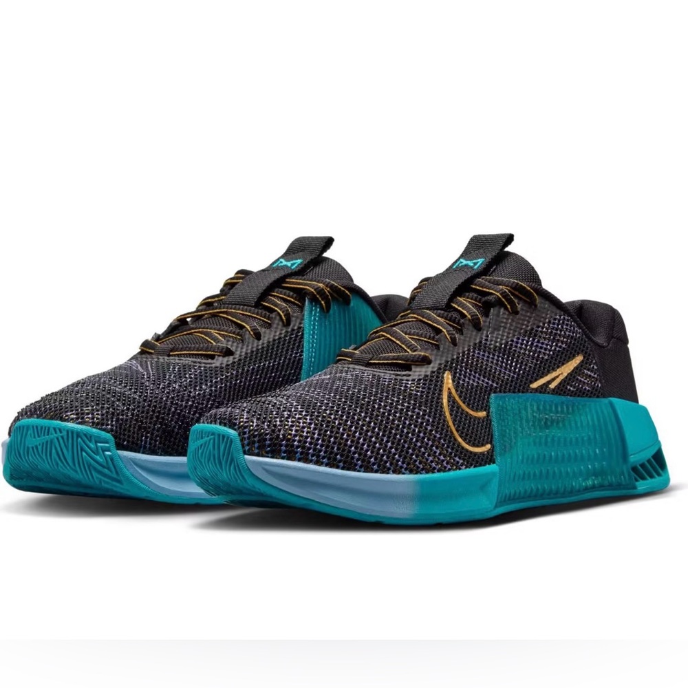 Nike Metcon 9AMP Shoe - Picture 2 of 16